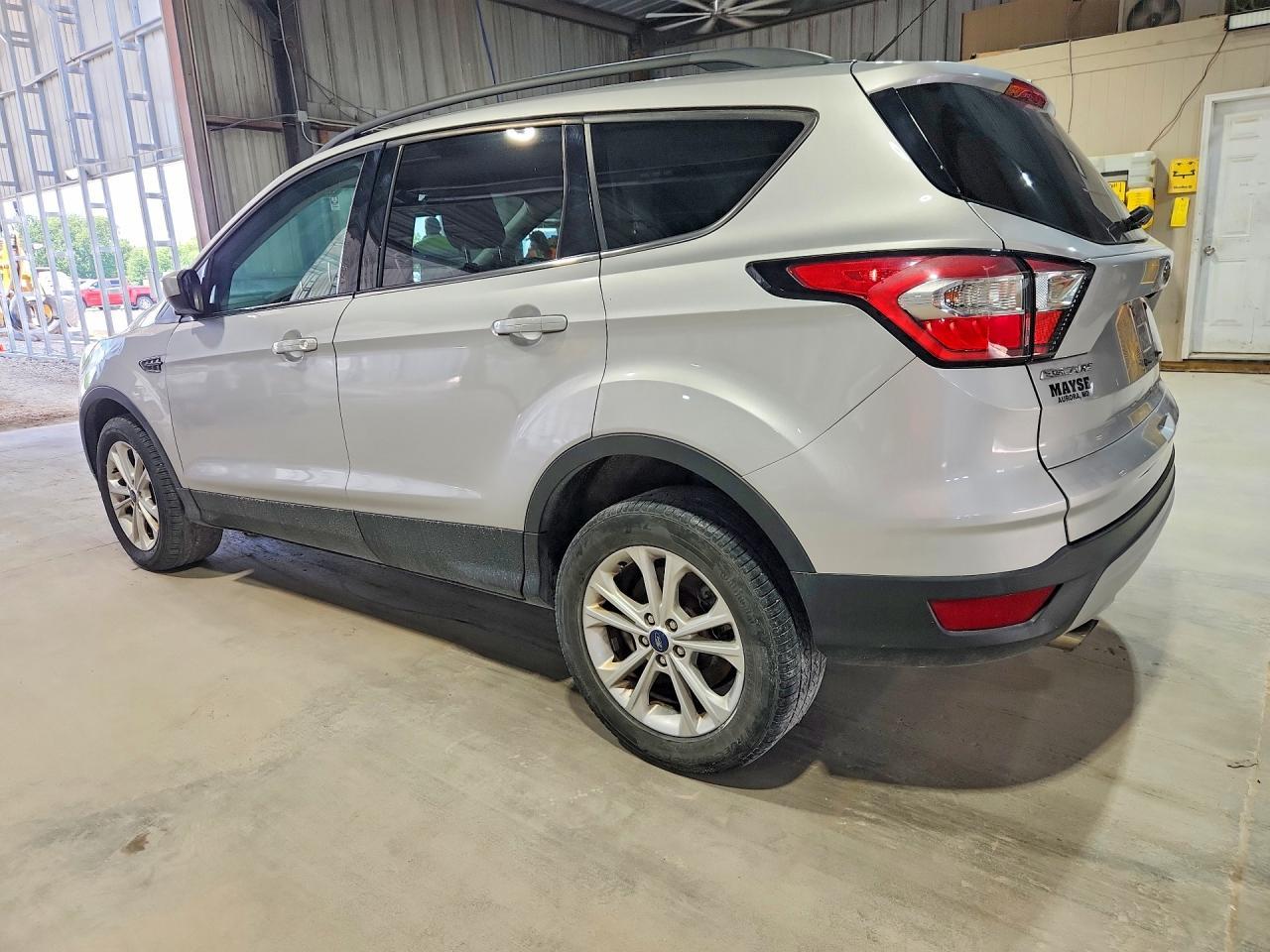 2018 Ford Escape Se - Фото 2
