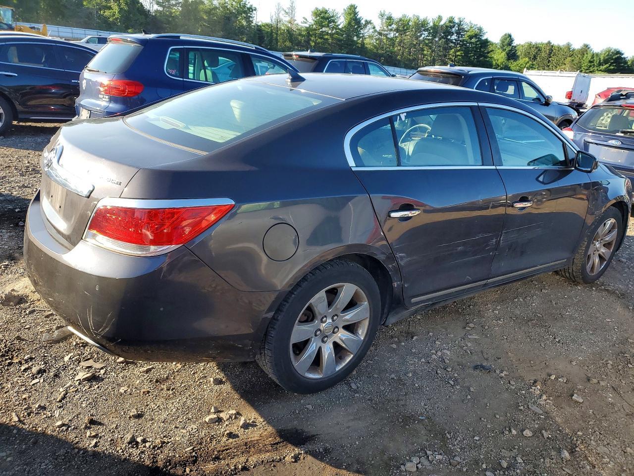 2013 Buick Lacrosse - Image 3