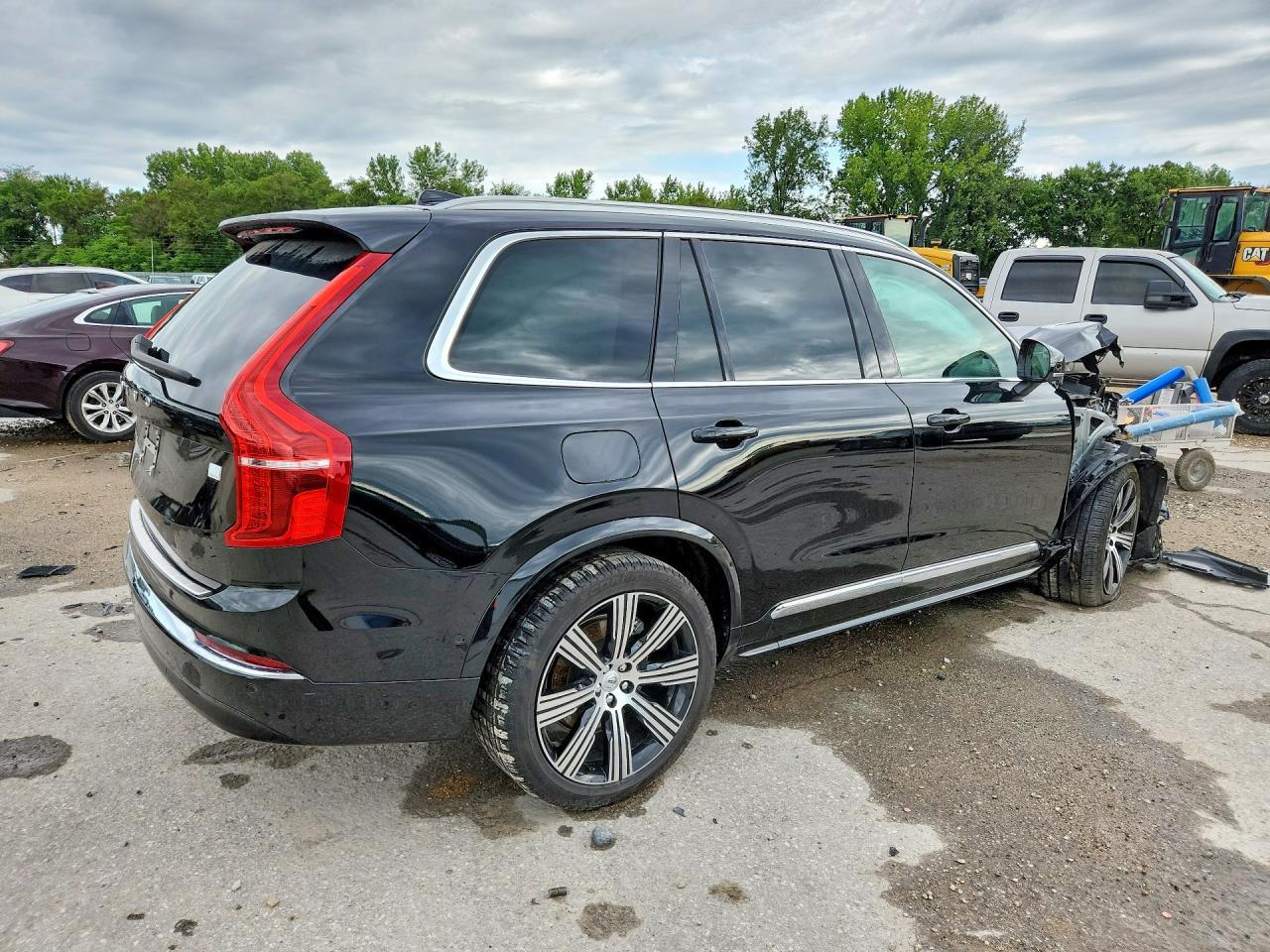2024 Volvo Xc90 Plus - Фото 3