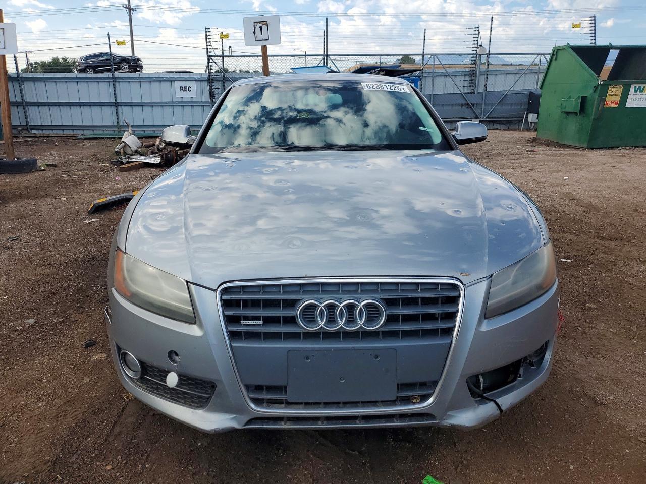 2010 Audi A5 Premium Plus - Image 5