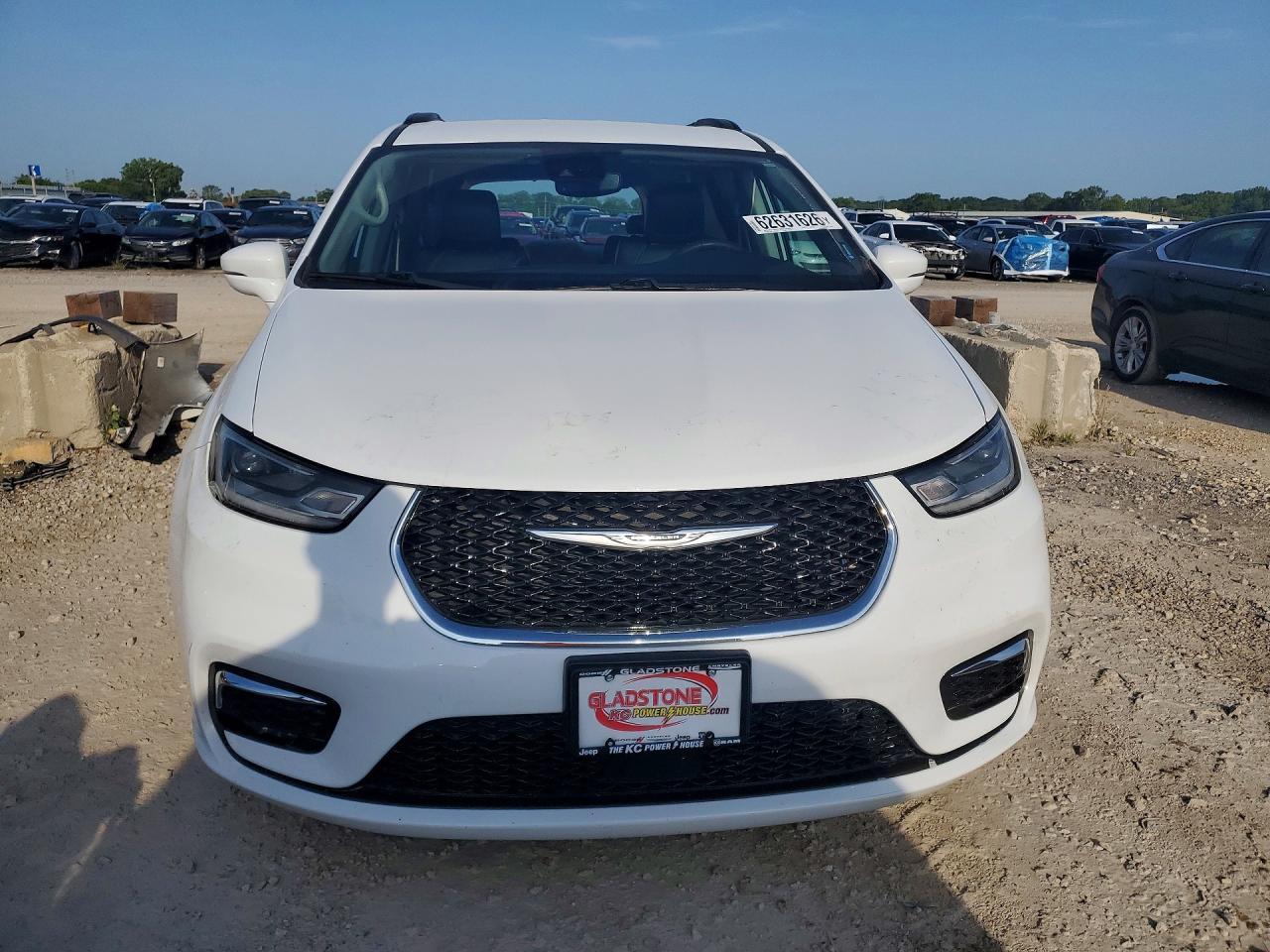 2022 Chrysler Pacifica Touring L - Фото 5