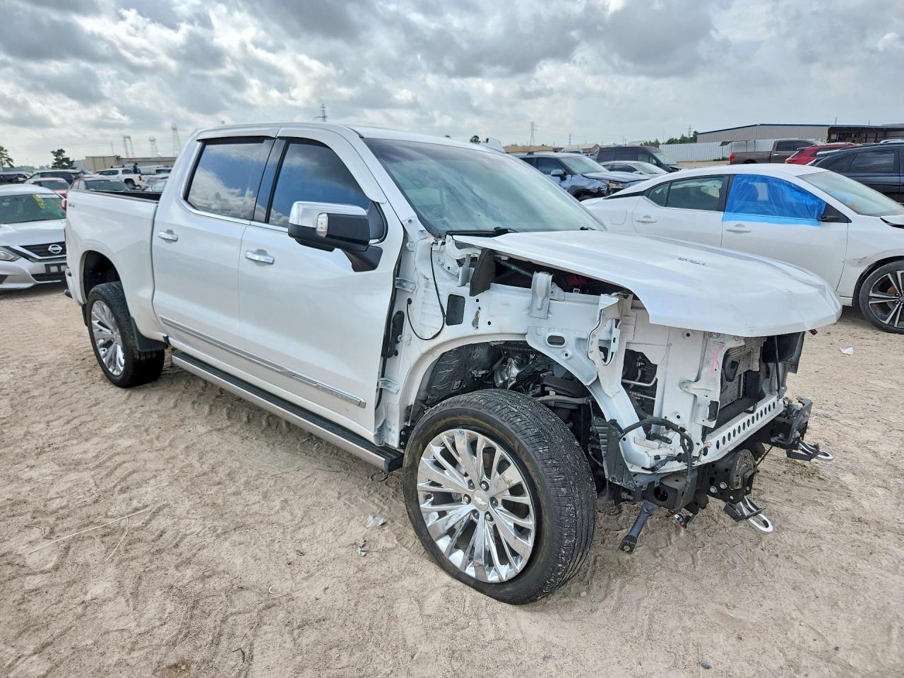 2023 Chevrolet Silverado K1500 High Country - Фото 4