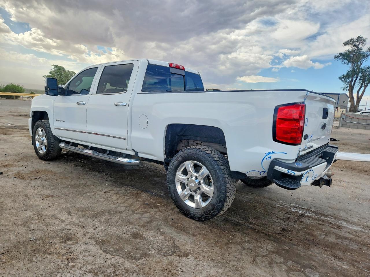 2018 Chevrolet Silverado K2500 Heavy Duty Ltz - Фото 2