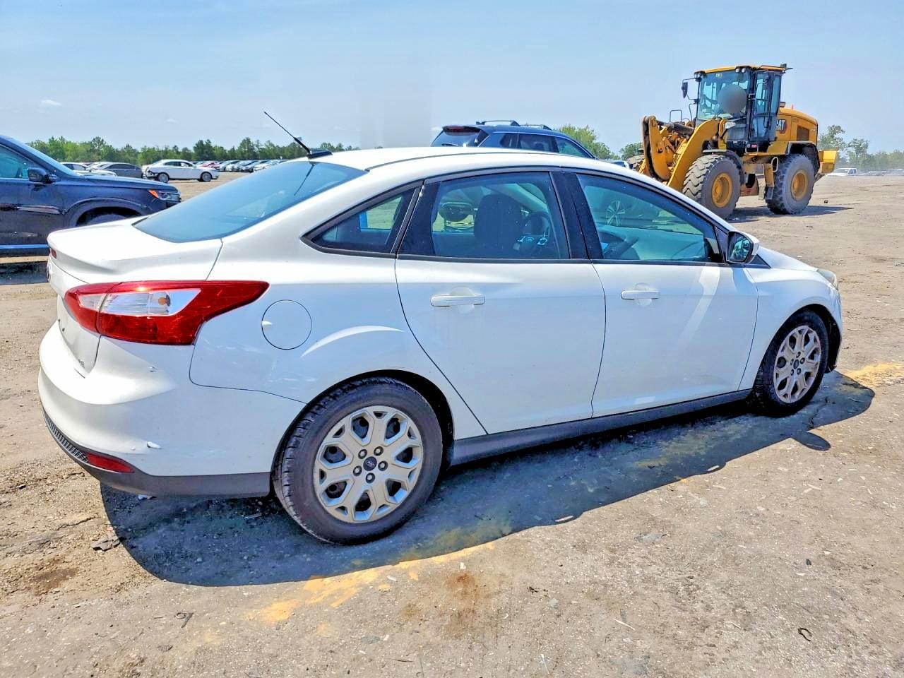 2012 Ford Focus - Image 3