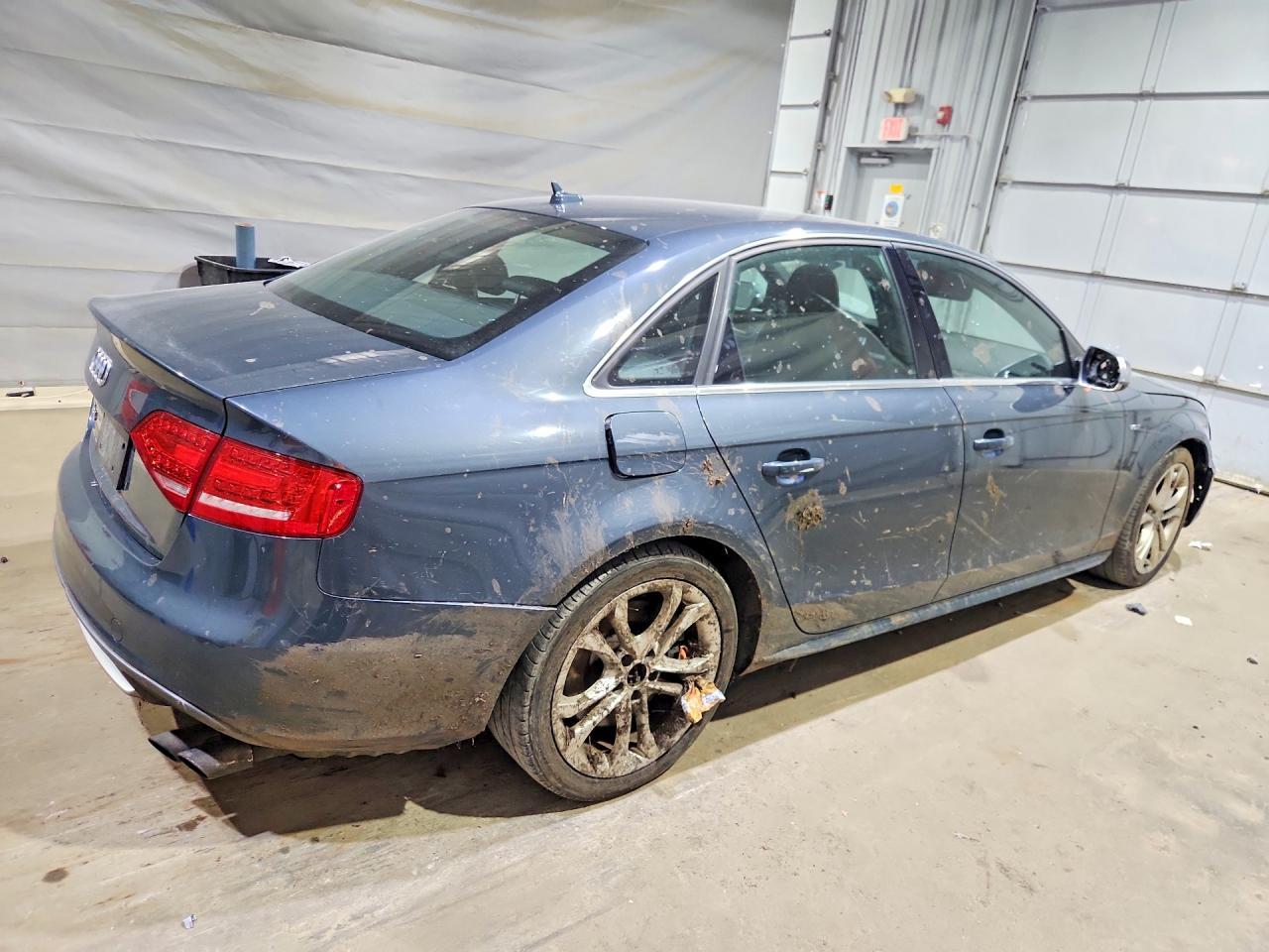 2010 Audi S4 Premium Plus - Image 3