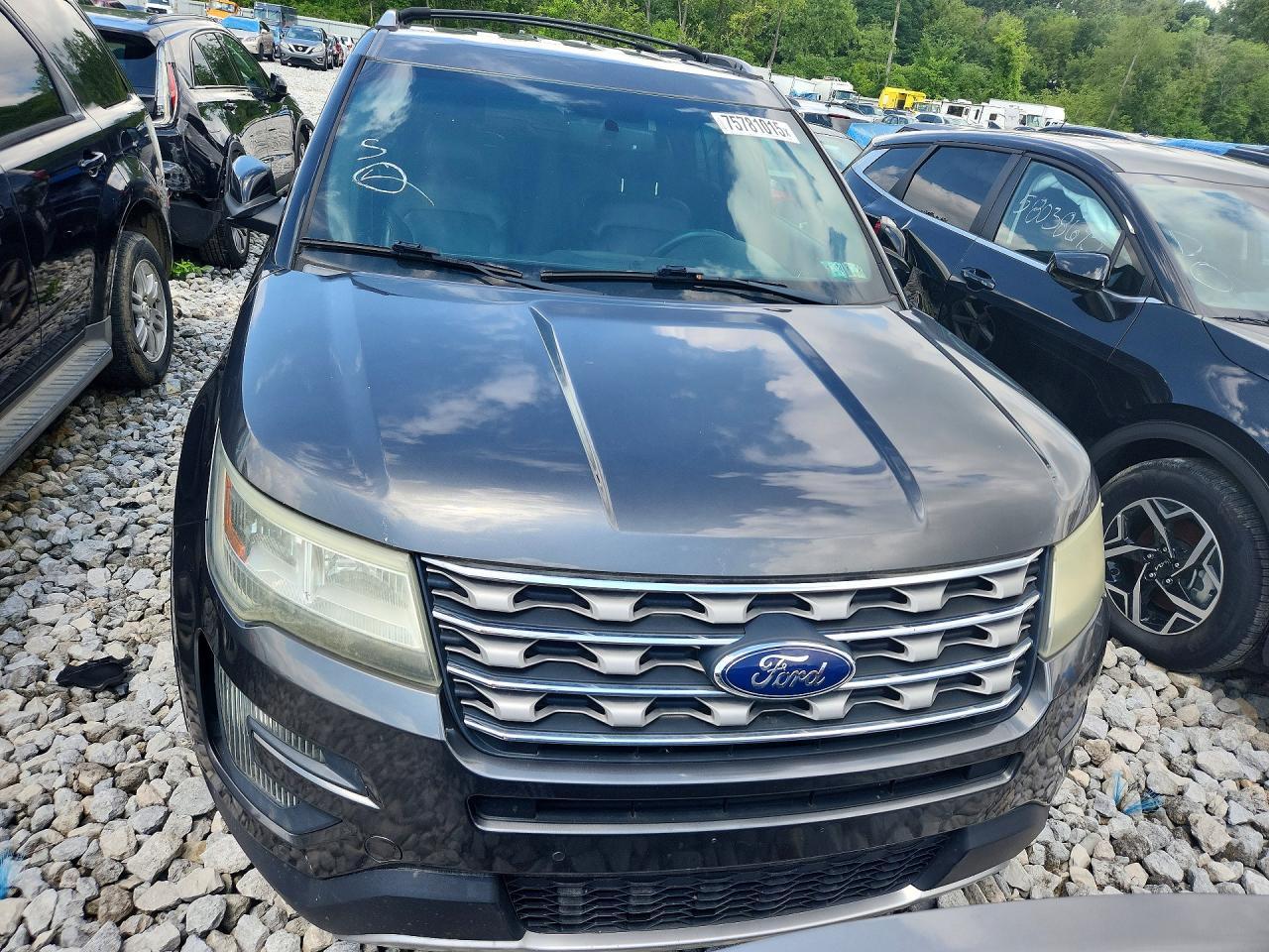2016 Ford Explorer Xlt - Image 5