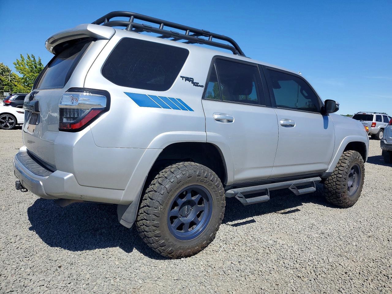 2023 Toyota 4Runner Trd Off-Road Premium - Фото 3