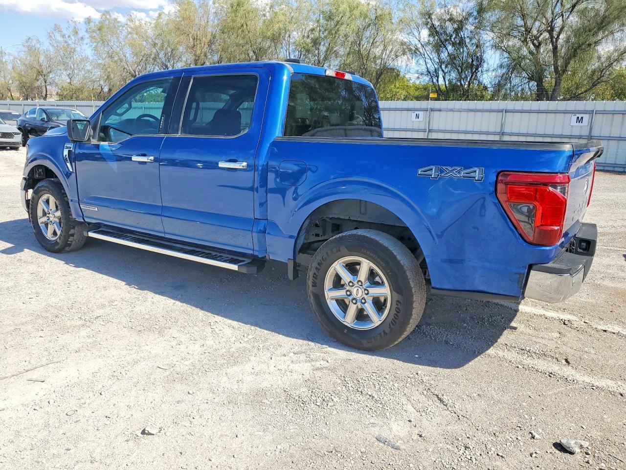 2024 Ford F150 Xlt - Фото 2