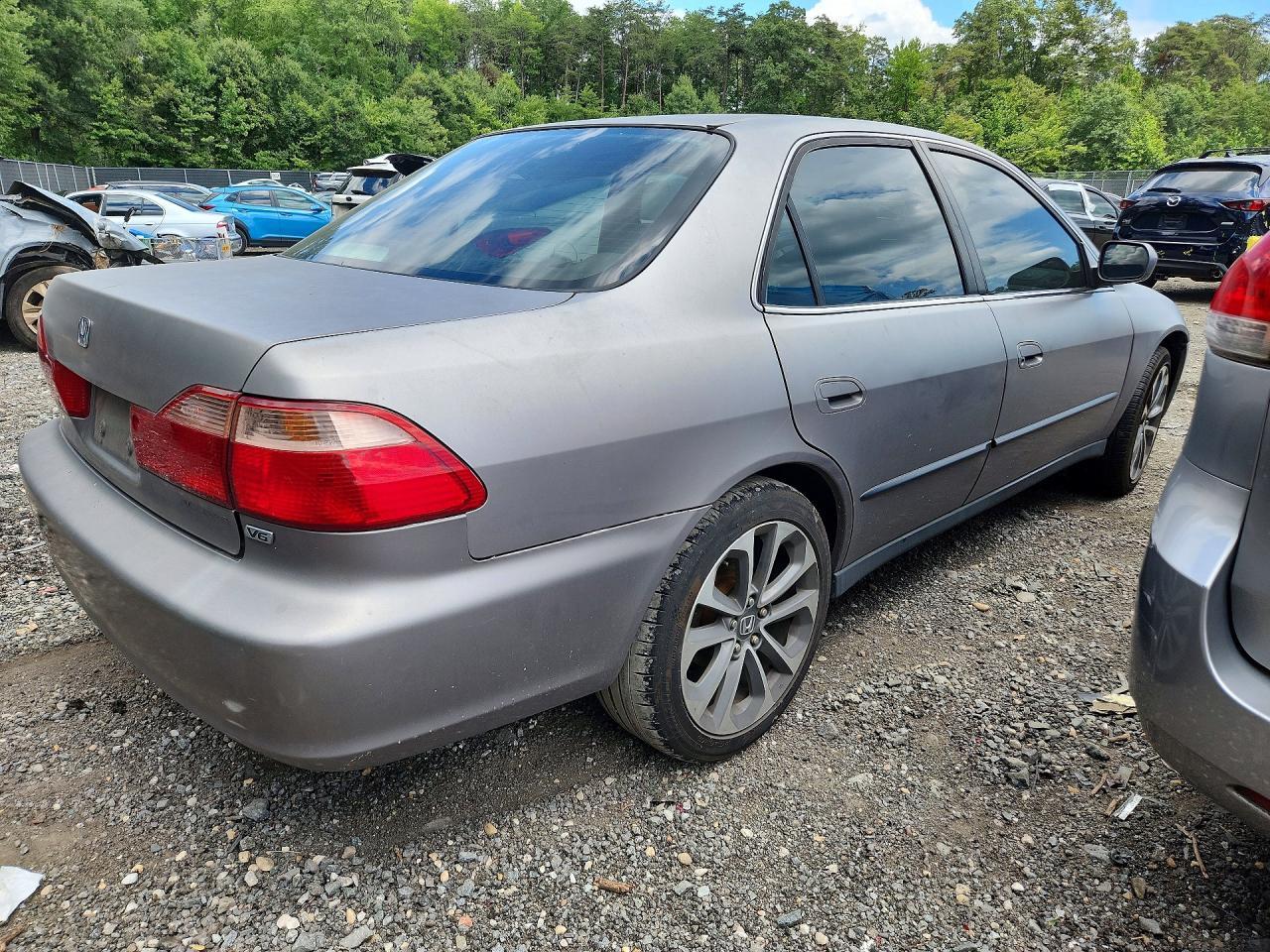 2000 Honda Accord Lx - Фото 3