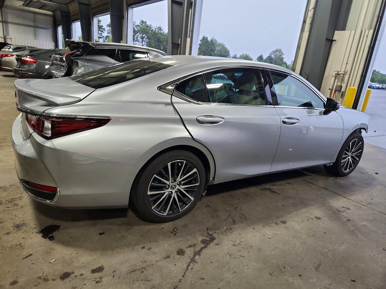 2022 Lexus Es 250 Base - Фото 3