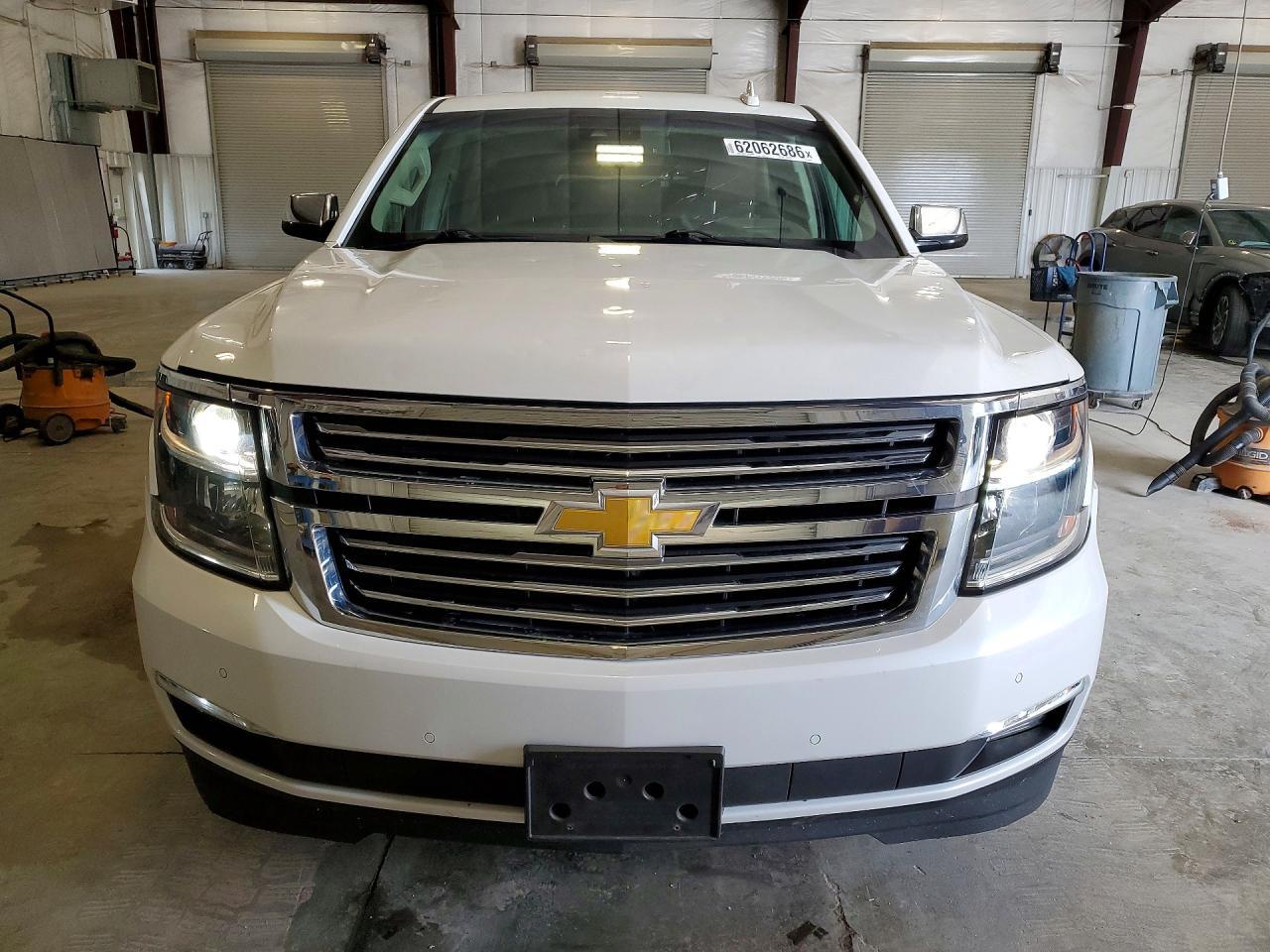 2017 Chevrolet Suburban K1500 Premier - Фото 5