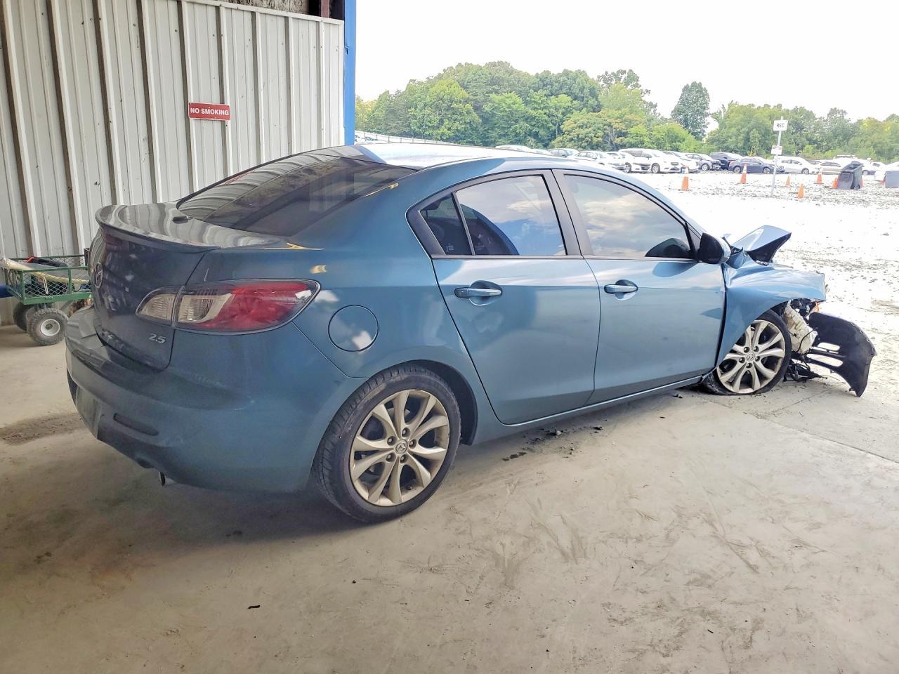 2011 Mazda 3 - Фото 3
