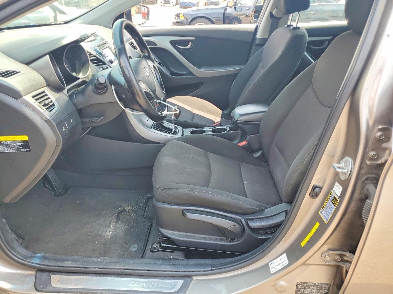 2016 Hyundai Elantra Value Edition - Фото 7