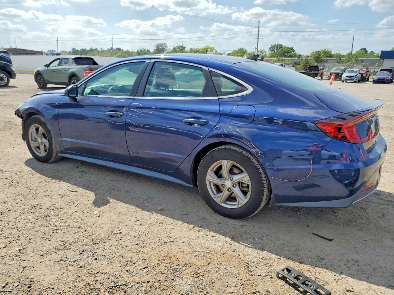 2020 Hyundai Sonata Se - Image 2