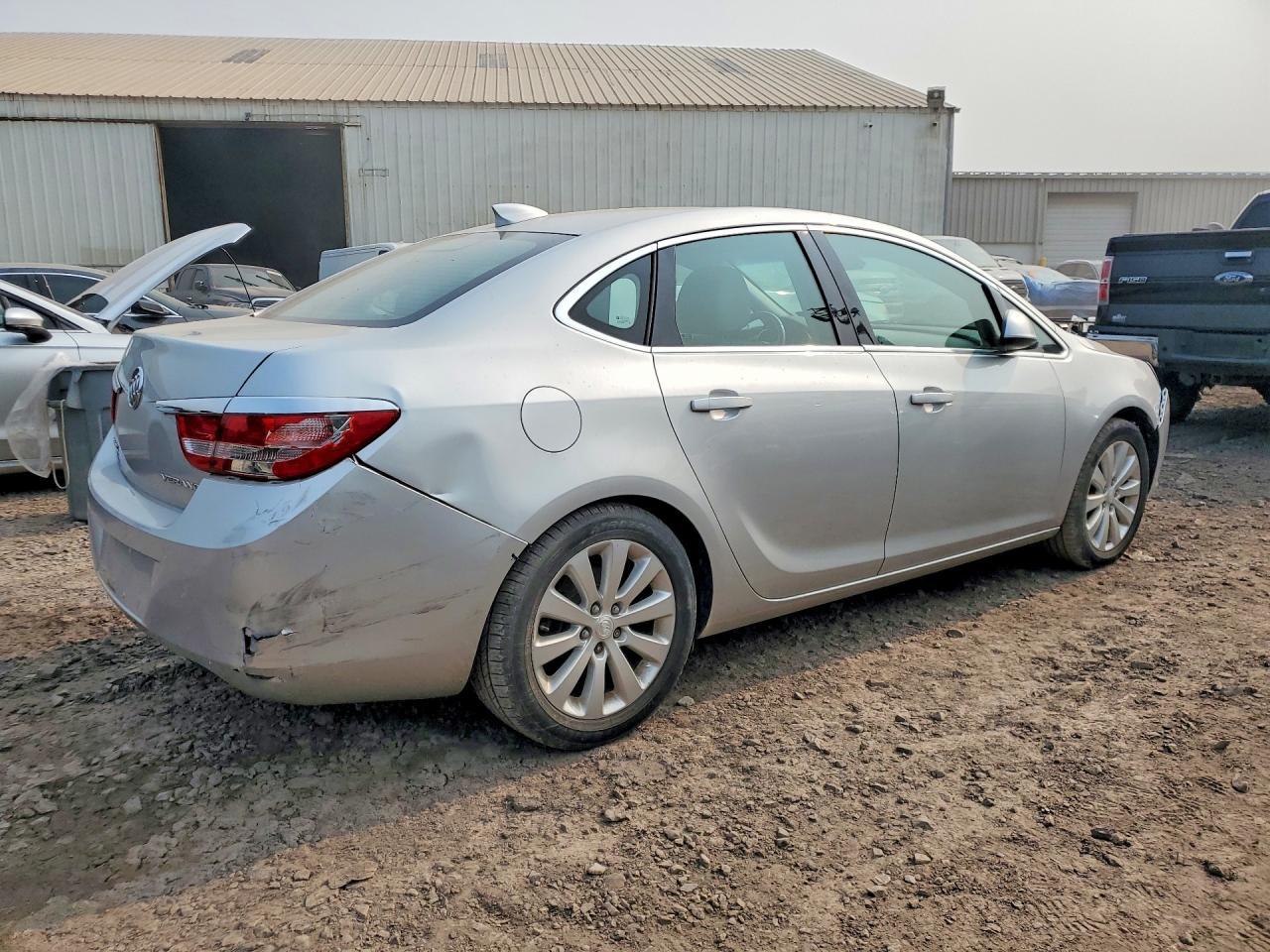 2016 Buick Verano - Фото 3