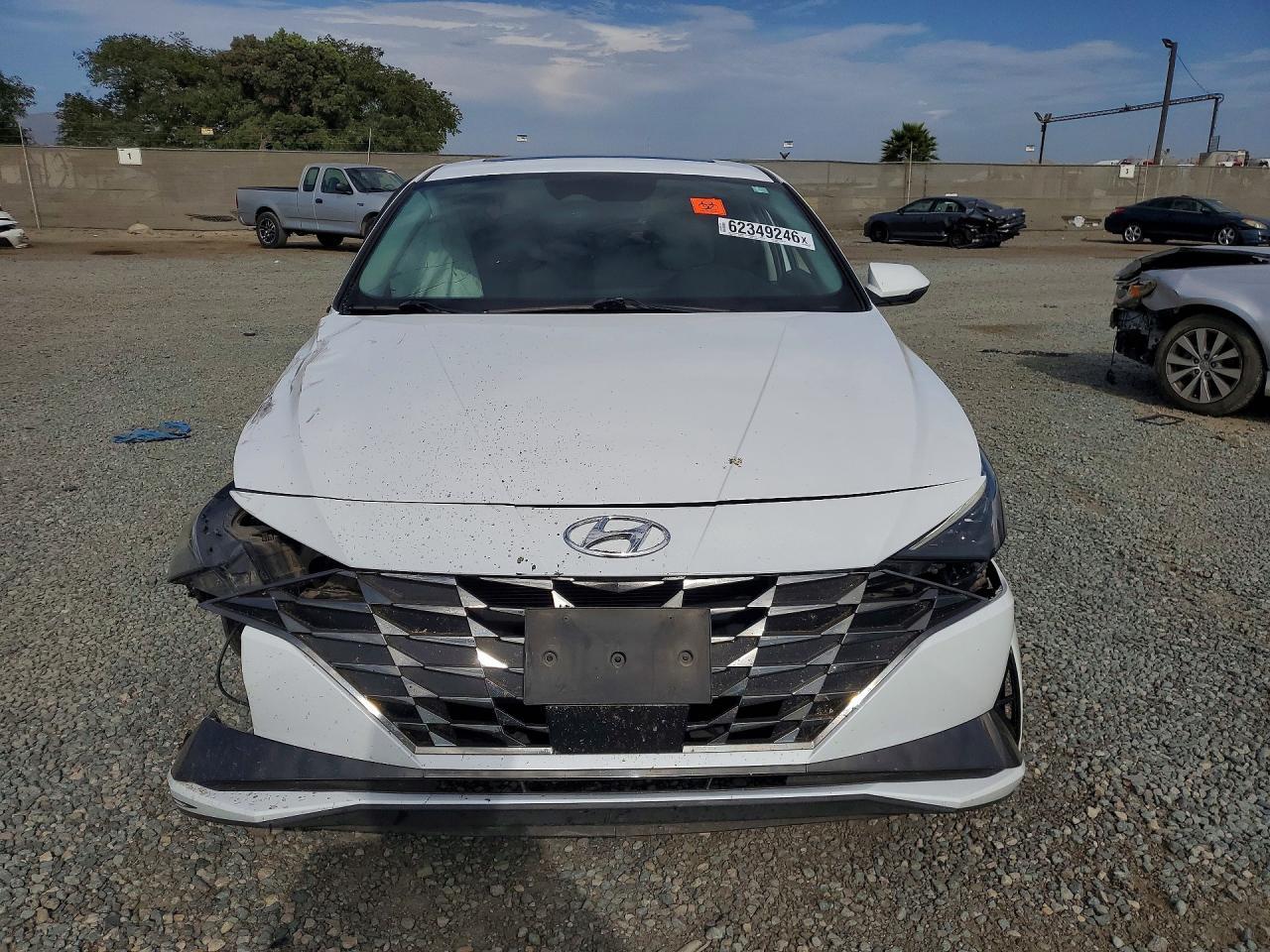 2021 Hyundai Elantra Limited - Image 5