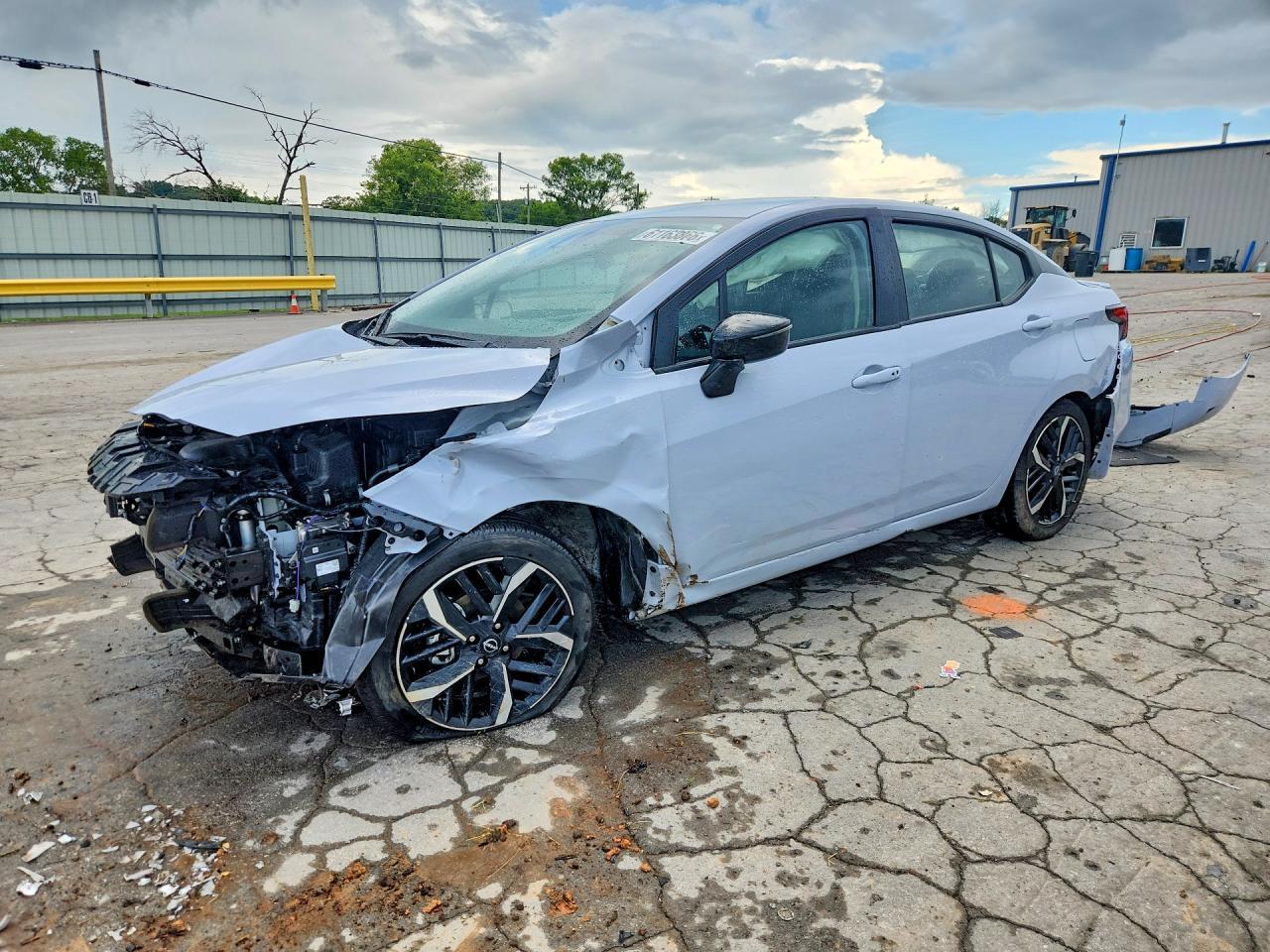 2025 Nissan Versa Sr