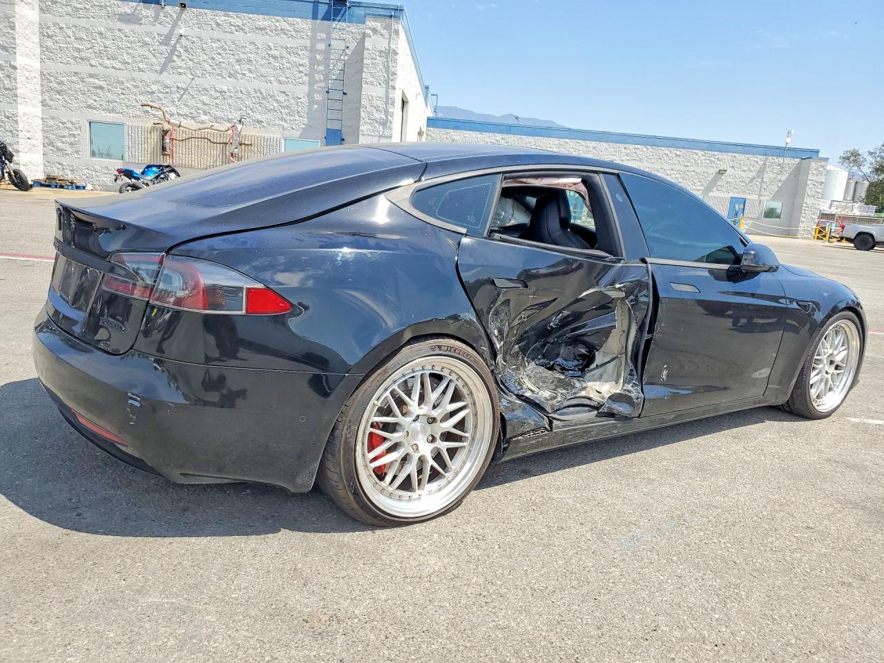 2016 Tesla Model S - Фото 3