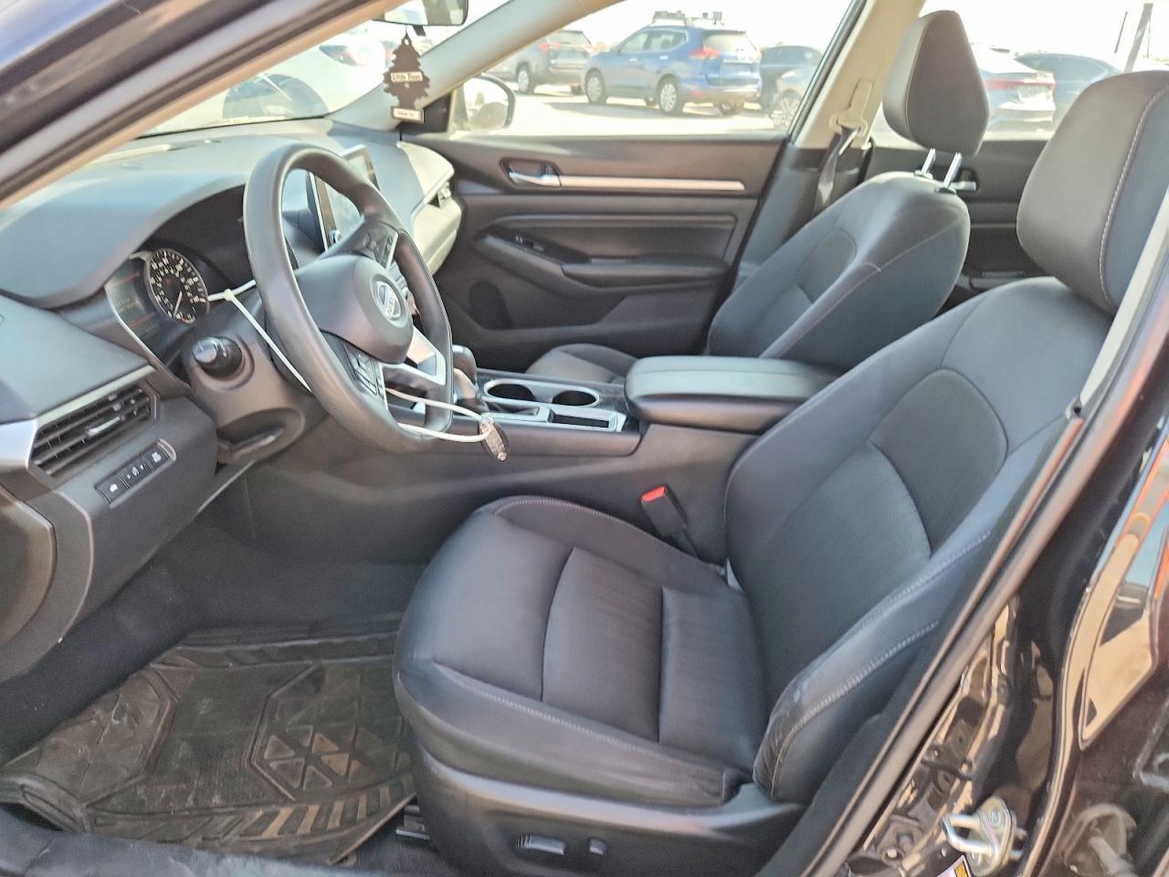 2021 Niss Altima - Фото 7