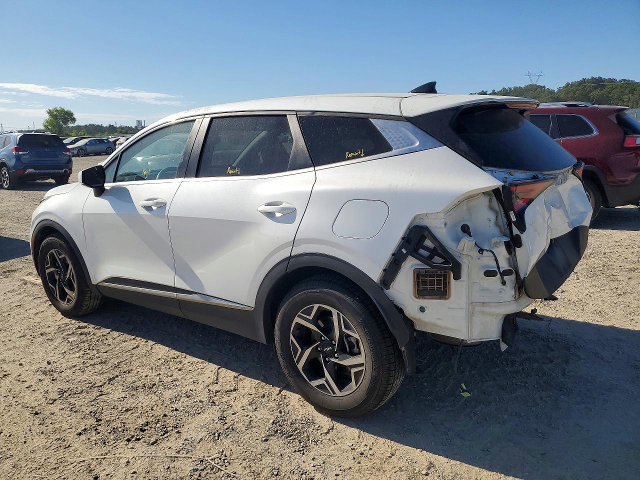 2023 Kia Sportage Lx - Фото 2