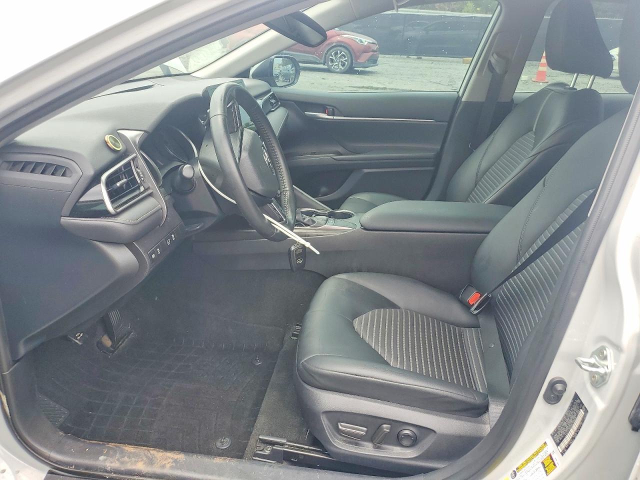 2024 Toyota Camry Se - Фото 7