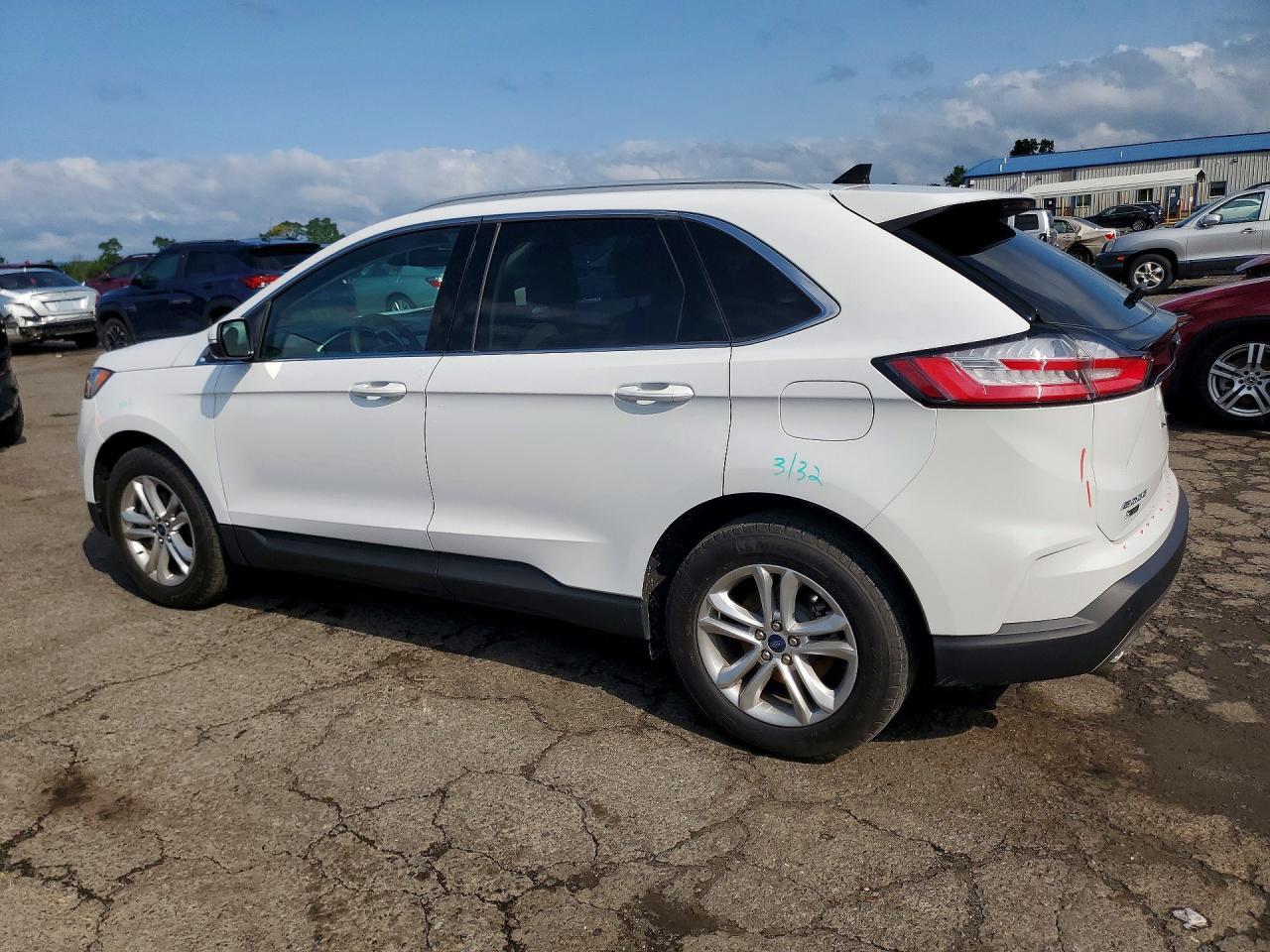 2020 Ford Edge Sel - Фото 2
