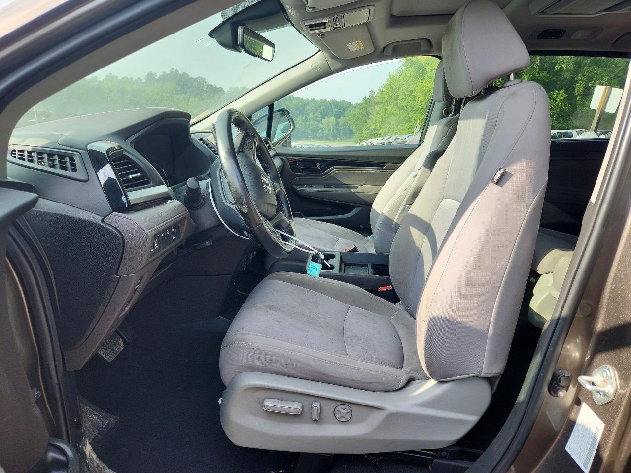 2022 Honda Odyssey Touring - Фото 7