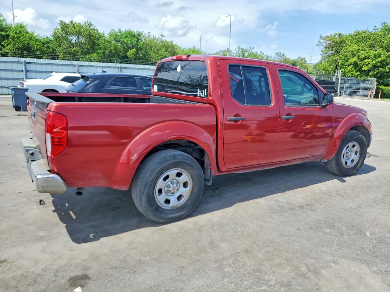 2016 Nissan Frontier S - Фото 3