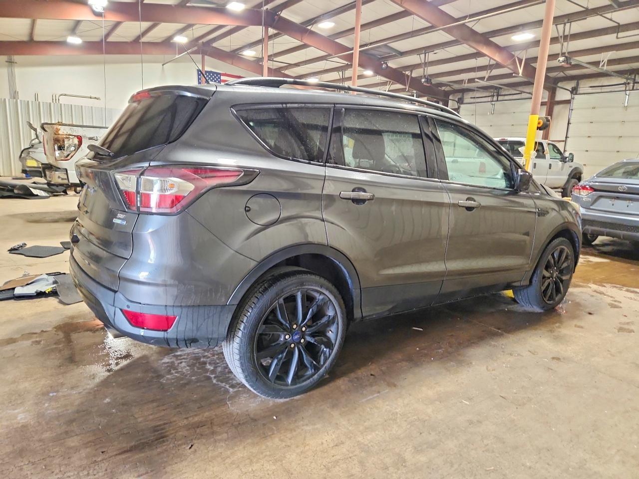 2017 Ford Escape Se - Фото 3