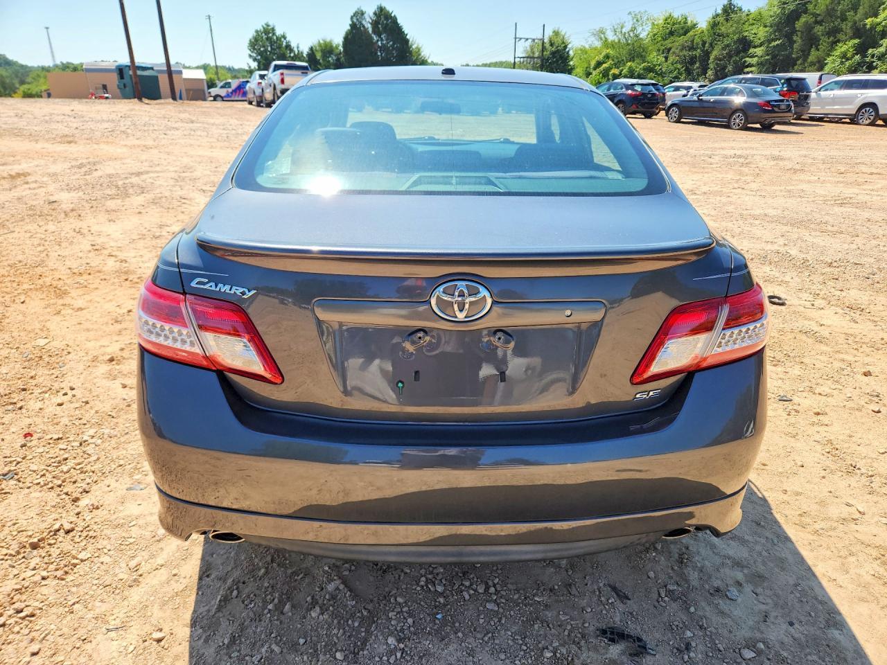 2011 Toyota Camry Se - Фото 6