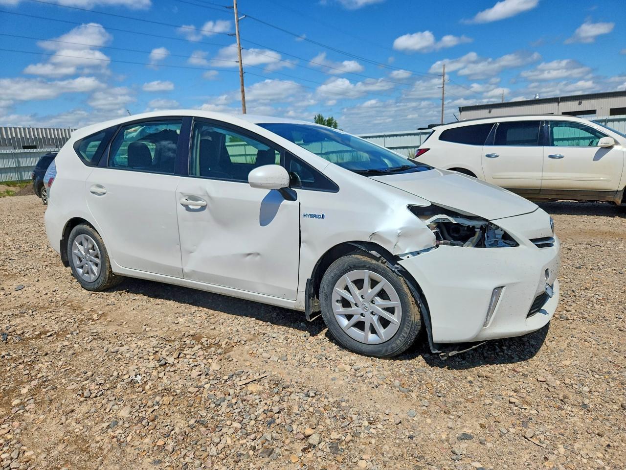 2014 Toyota Prius V Three - Фото 4