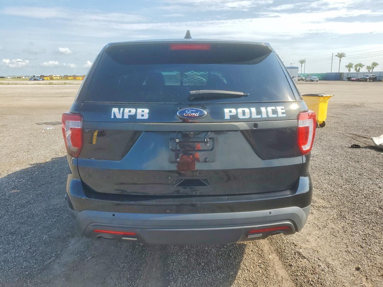 2016 Ford Explorer Police Interceptor - Фото 6