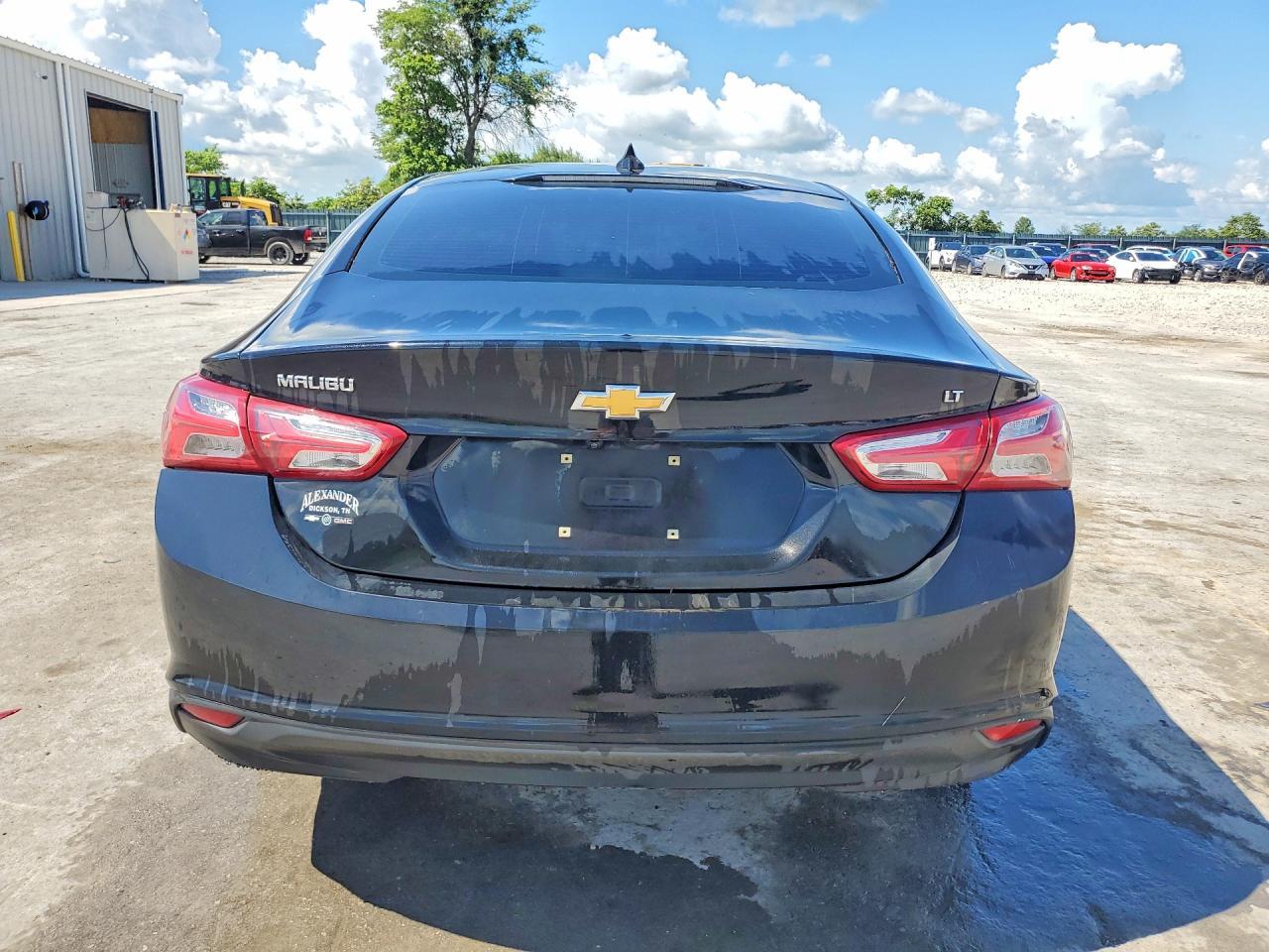 2021 Chevrolet Malibu Lt - Фото 6