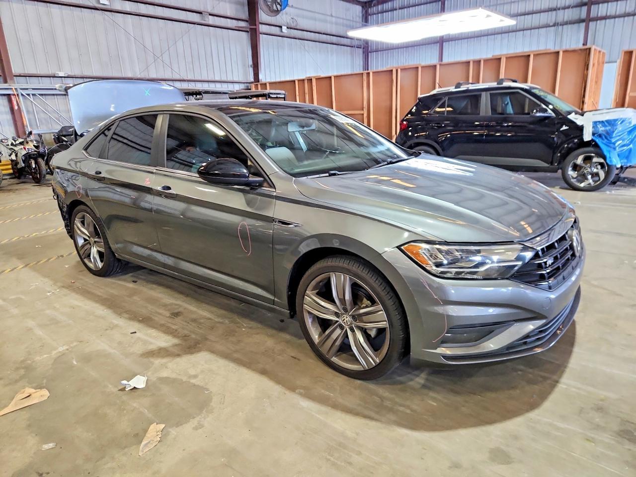 2019 Volkswagen Jetta S/Se/R-Line - Фото 4