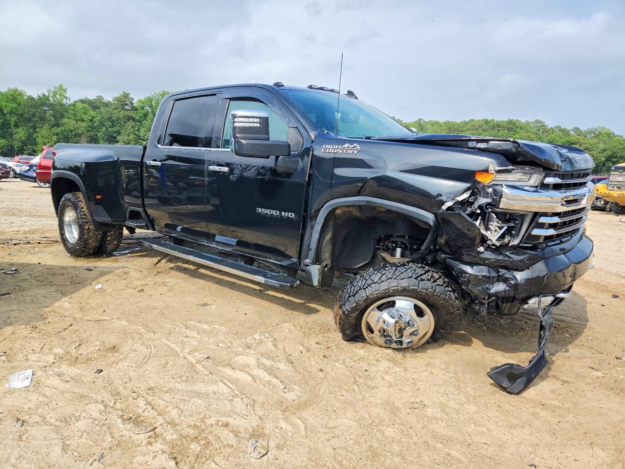 2023 Chevrolet Silverado K3500 High Country - Фото 4