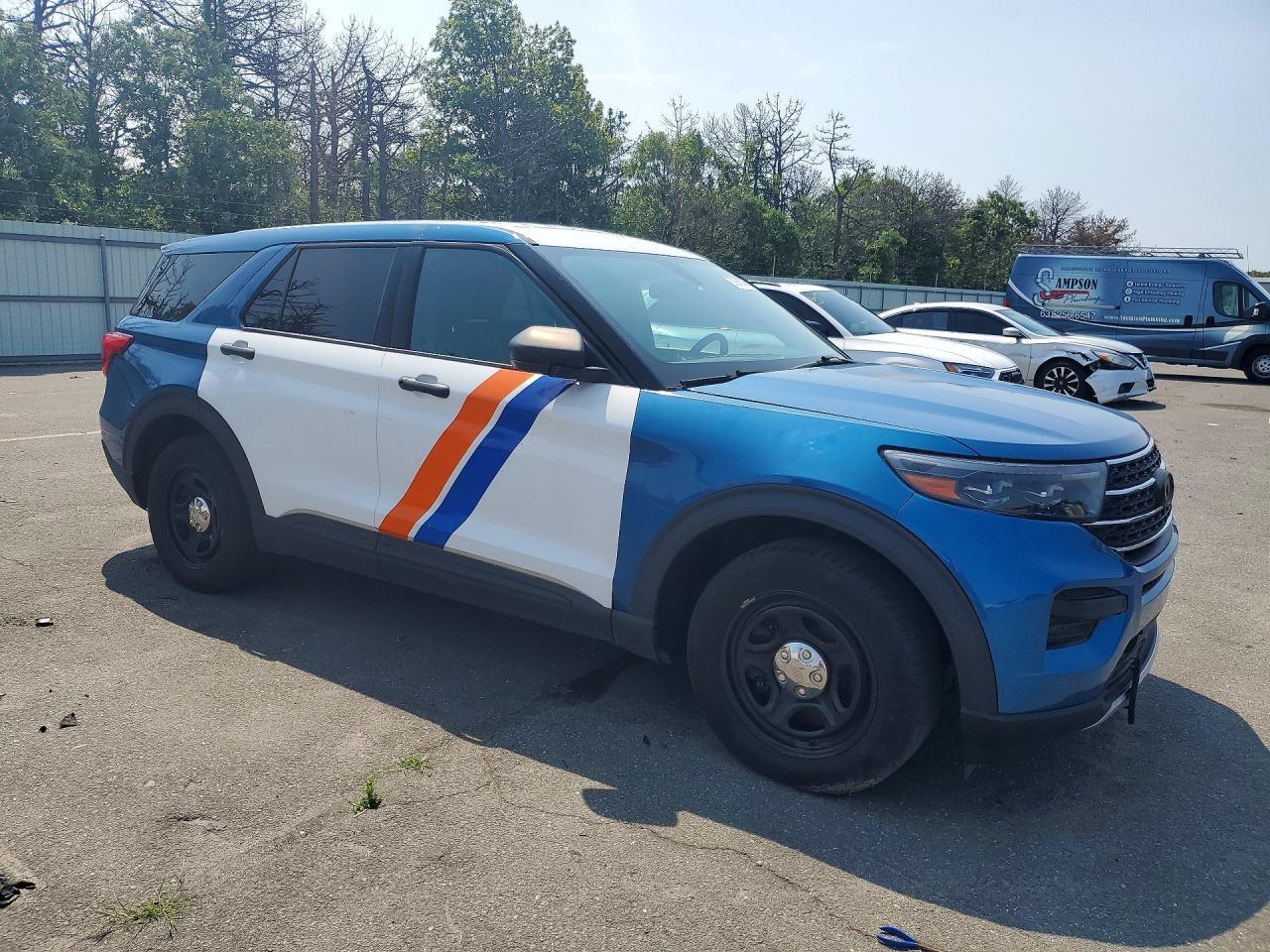 2021 Ford Explorer Police Interceptor - Image 4