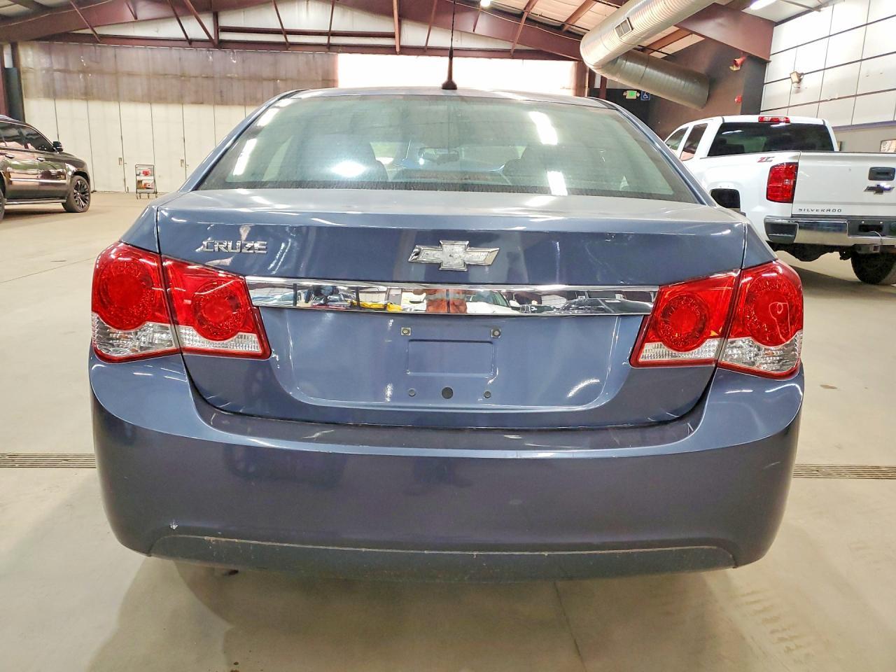 2013 Chevrolet Cruze Ls - Фото 6