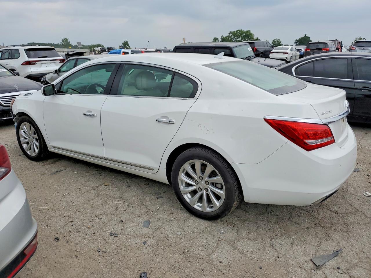 2014 Buick Lacrosse - Фото 2