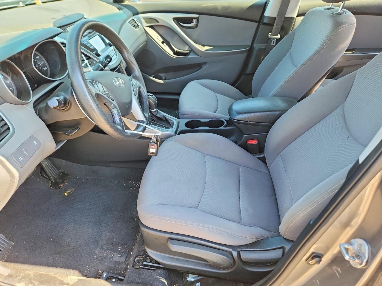 2016 Hyundai Elantra Se - Image 7