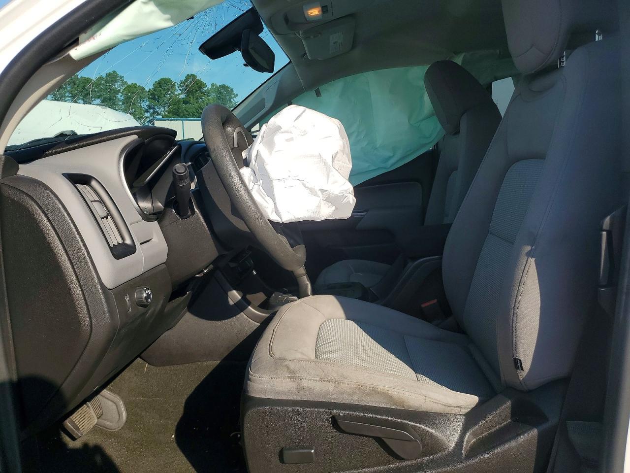 2016 Chevrolet Colorado - Image 7
