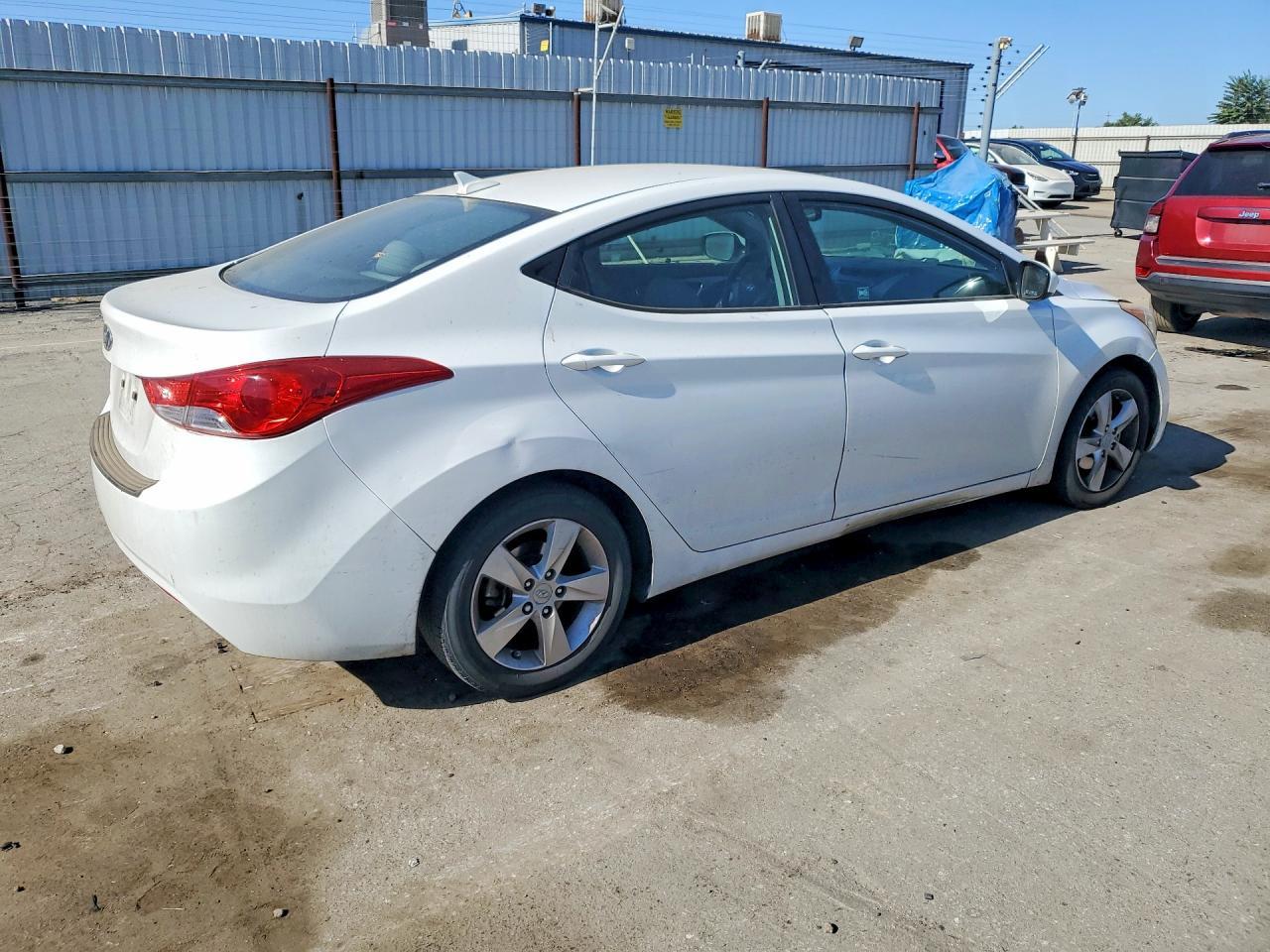2013 Hyundai Elantra Gls - Фото 3