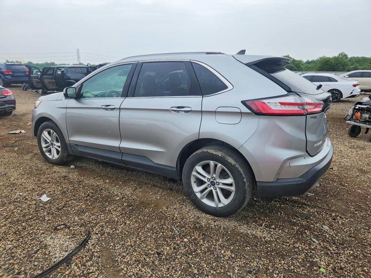 2020 Ford Edge Sel - Фото 2