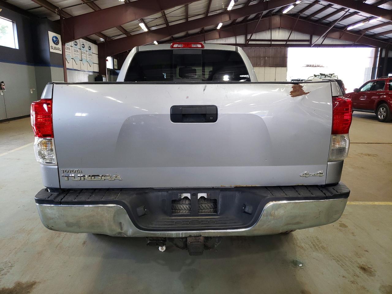 2010 Toyota Tundra Double Cab Sr5 - Фото 6