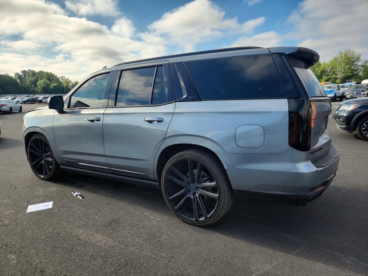 2023 Cadillac Escalade Sport Platinum - Фото 2