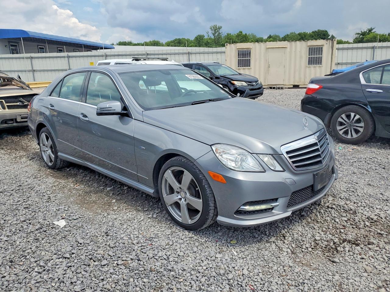 2012 Mercedes-Benz E 350 4Matic - Фото 4