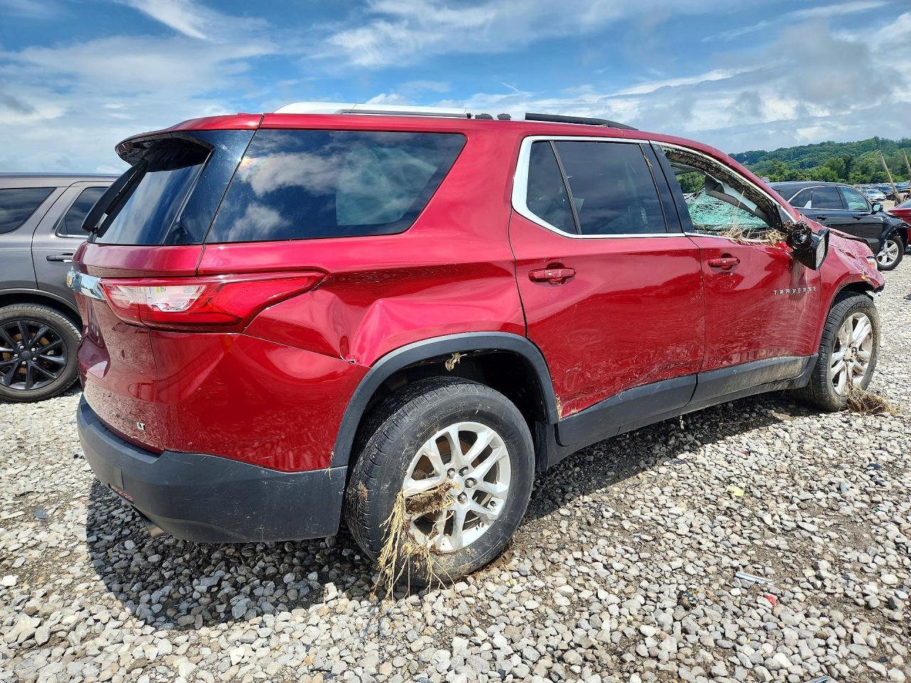 2018 Chevrolet Traverse Lt - Фото 3