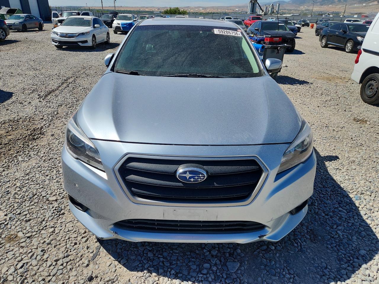 2017 Subaru Legacy 3.6R Limited - Фото 5