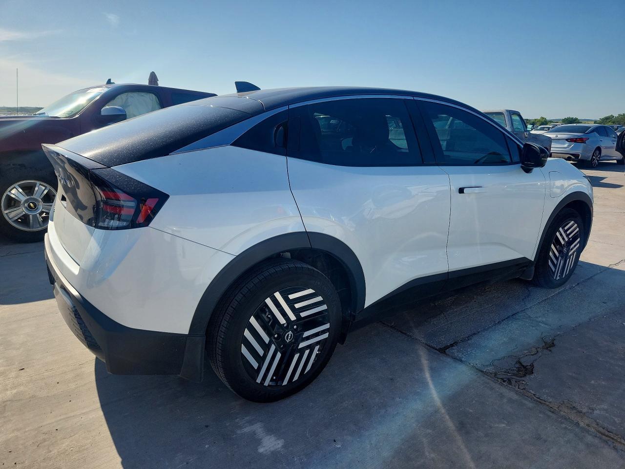 2026 Nissan Leaf Sv+ - Фото 3