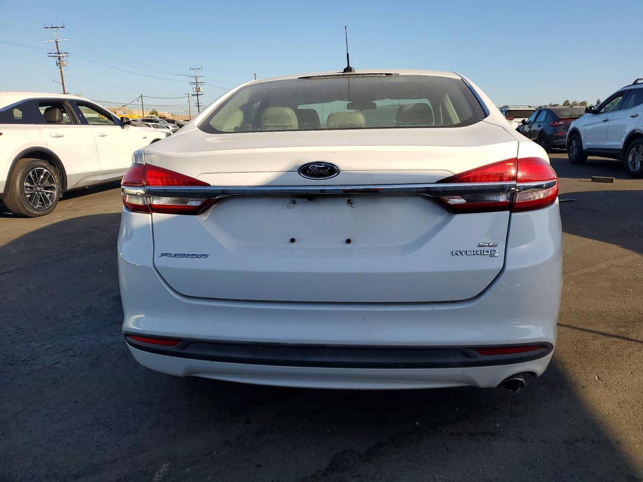2018 Ford Fusion Se Hybrid - Image 6