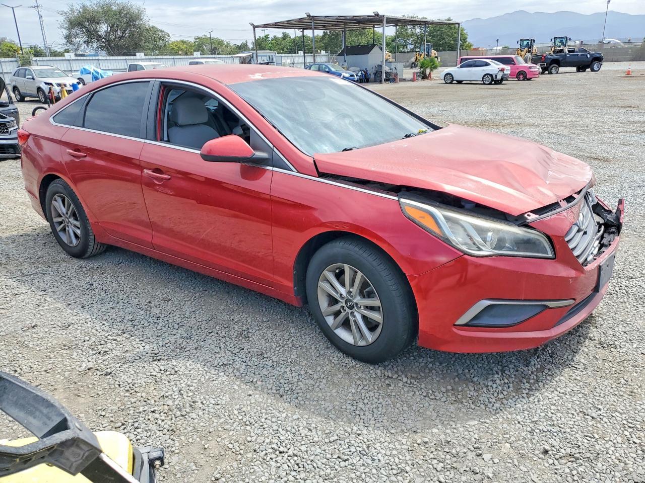 2017 Hyundai Sonata Se - Фото 4